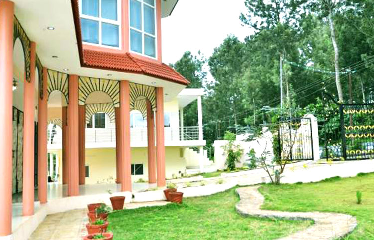 La Flora Paradise Residency Resort